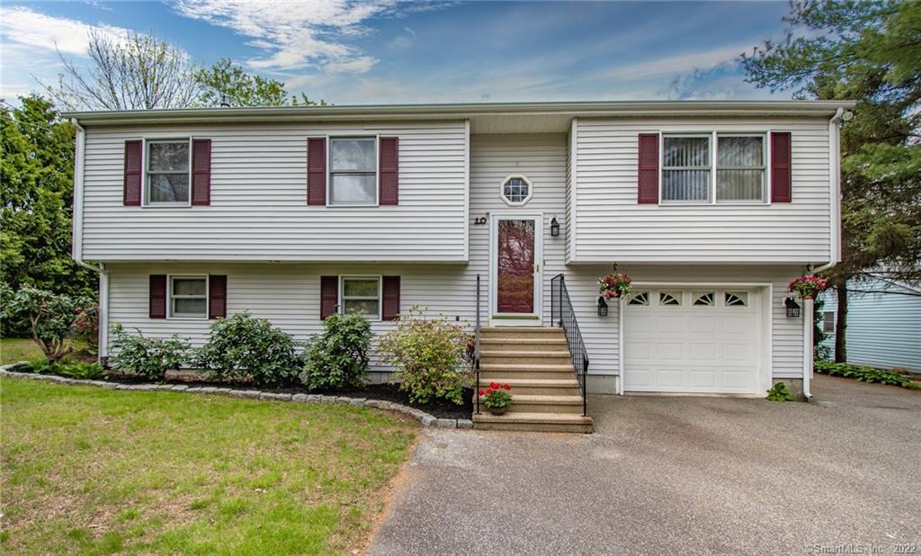 10 Pilgrim Road Waterford, CT 06375 - Photo 1 of 1 Gallery Image 1