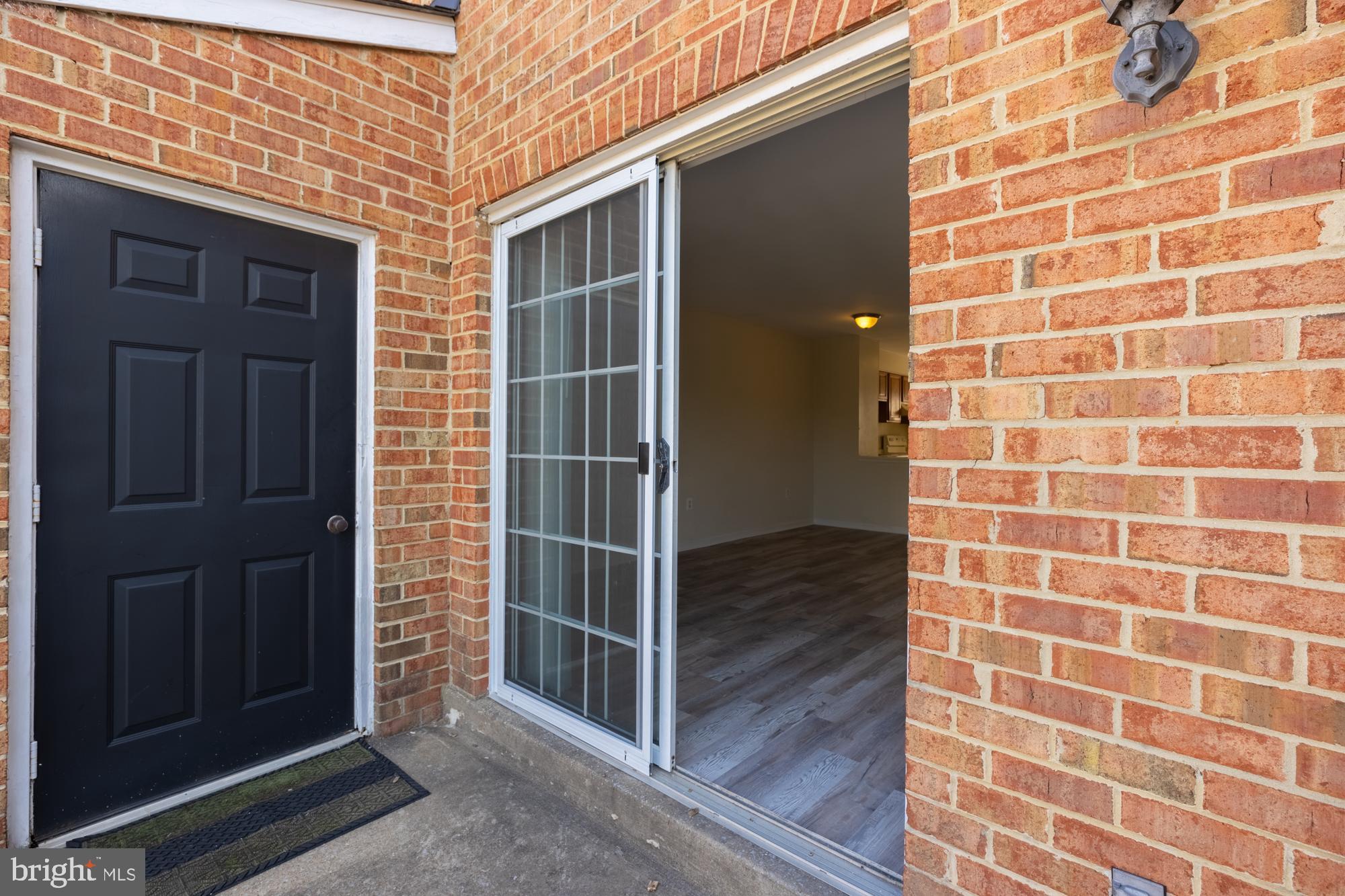 929 South Rolfe Street, Unit 2 Arlington, VA 22204 - Photo 15 of 25