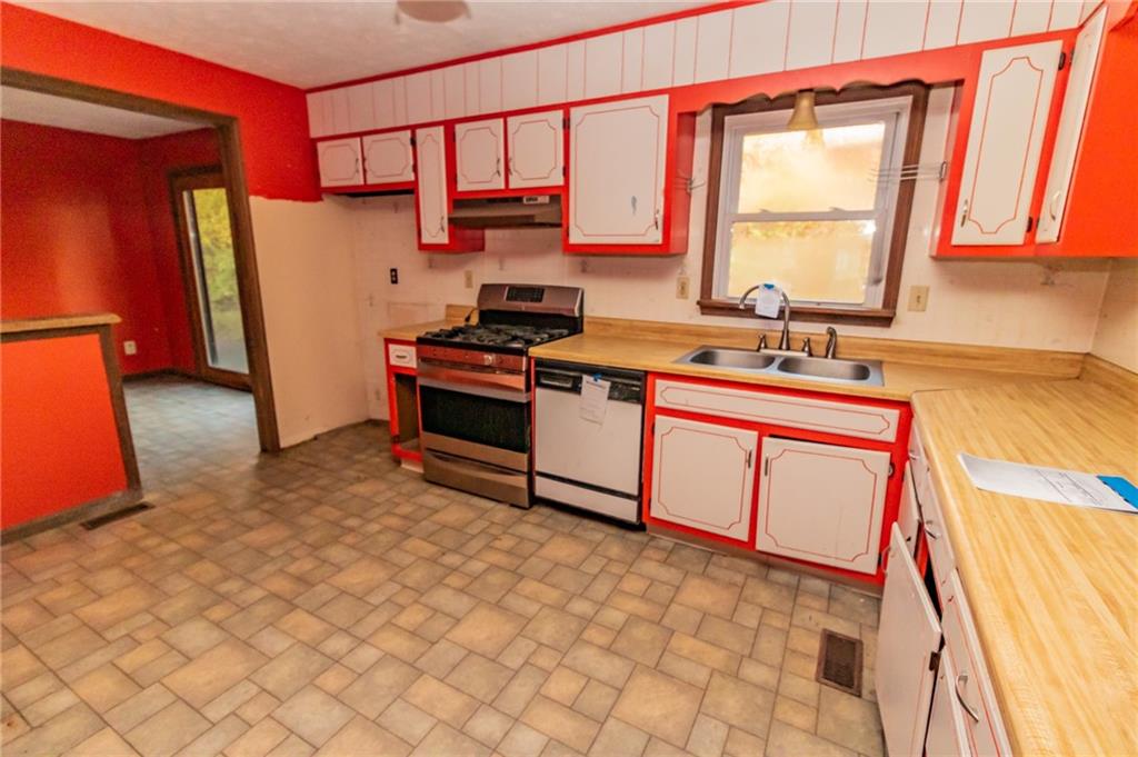 1207 Red Mill Road Kittanning, PA 16201 - Photo 7 of 15