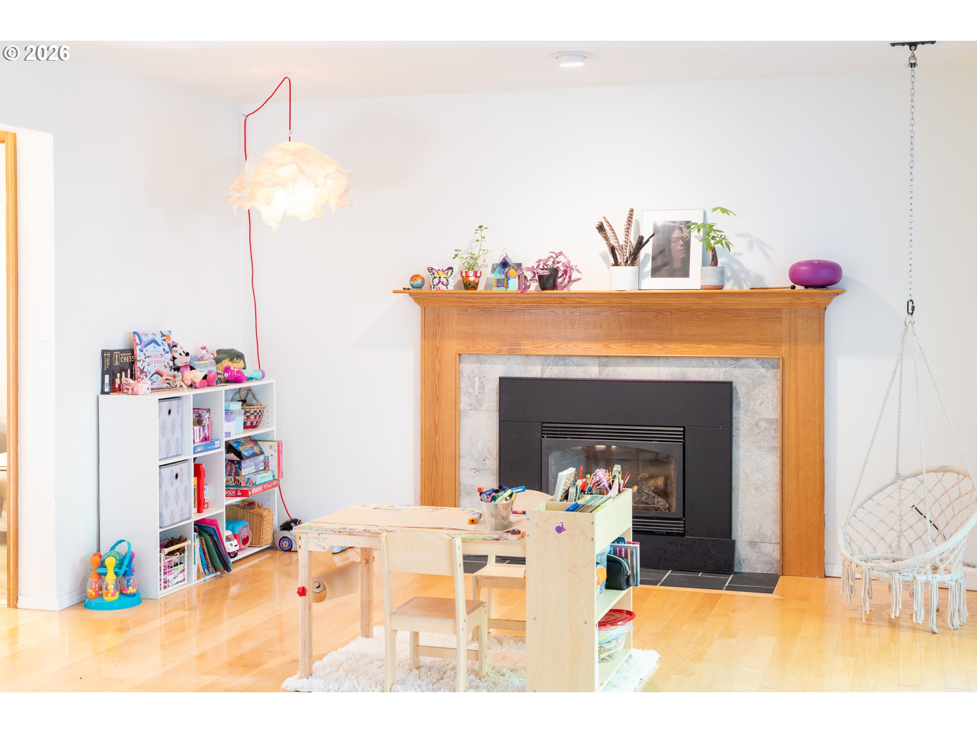 9436 Southwest Wood Parkway Portland, OR 97219 - Photo 8 of 29 Gallery Image 8