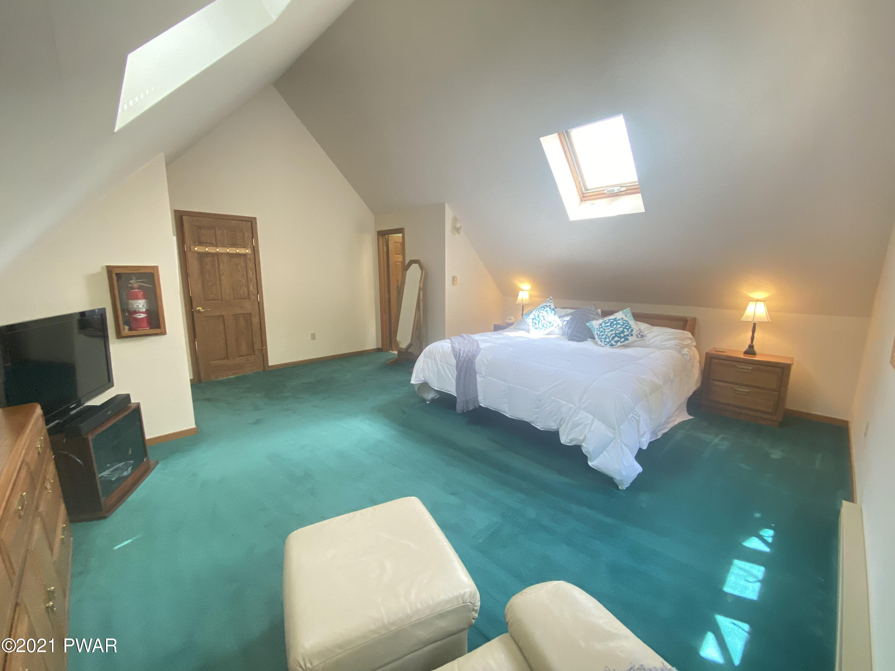 105 River Road Greentown, PA 18426 - Photo 42 of 67 Master Bedroom