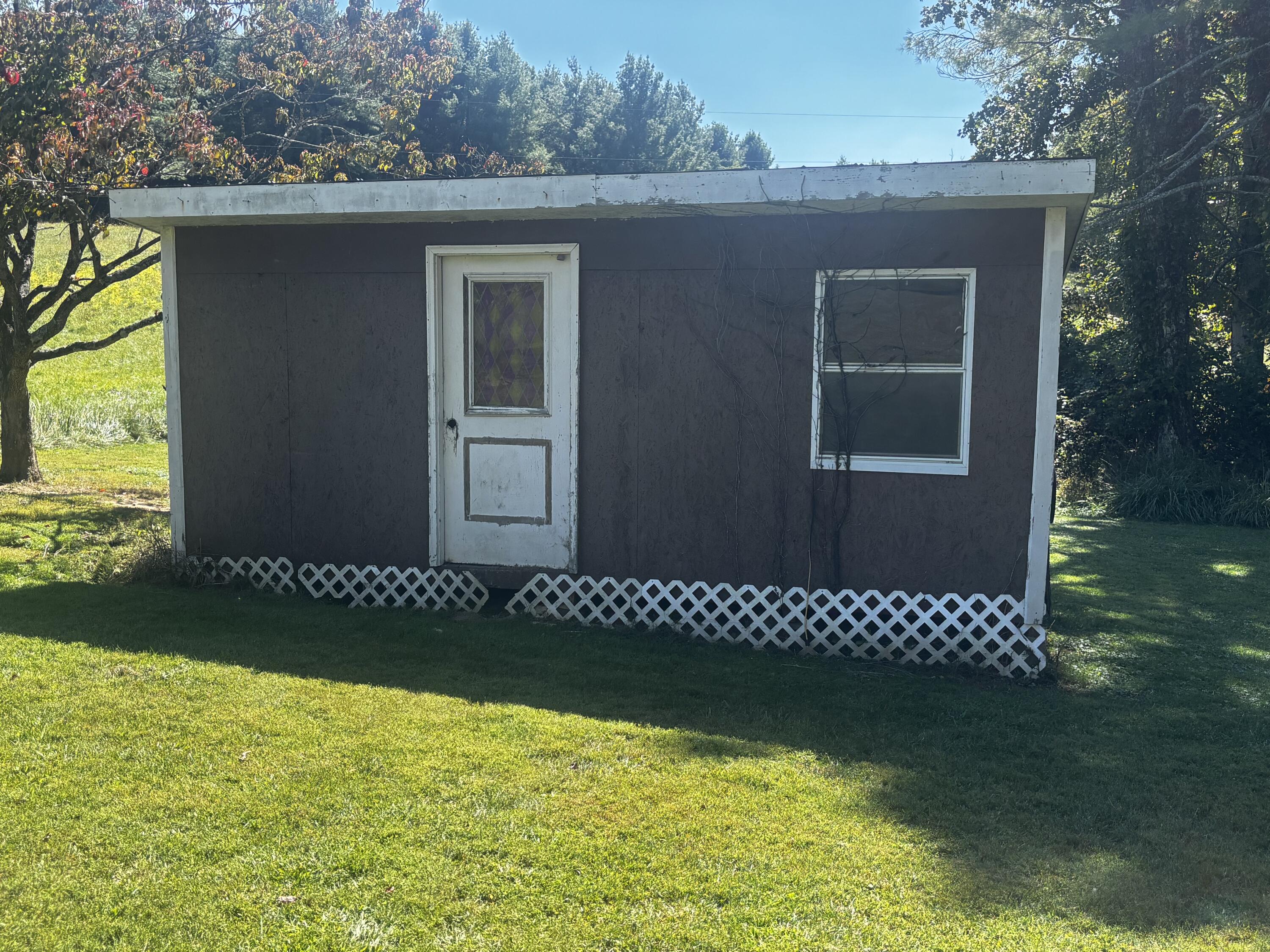 375 Barberry Road Southeast Floyd, VA 24091 - Photo 12 of 40 a view of a house with a yard