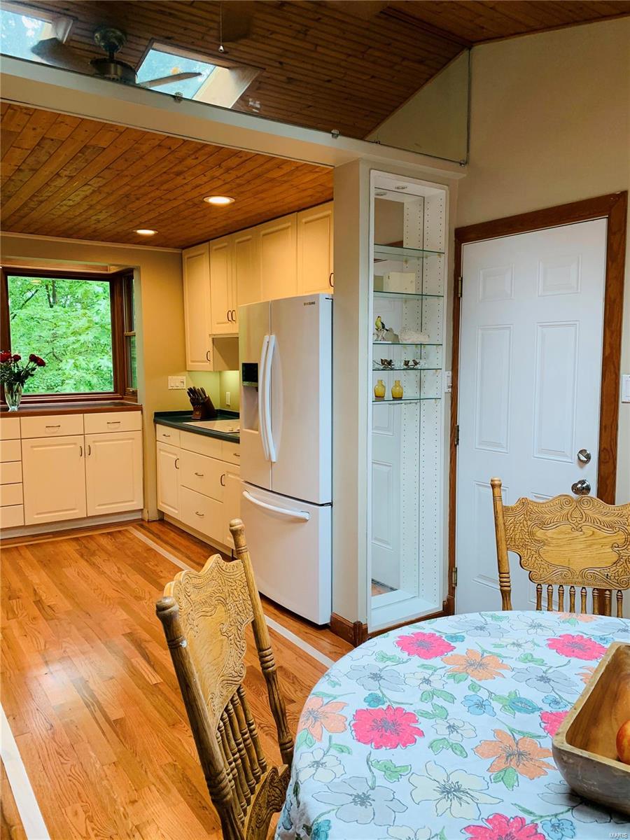 1187 Briar Patch Road Ellisville, MO 63021 - Photo 7 of 56 Gallery Image 7