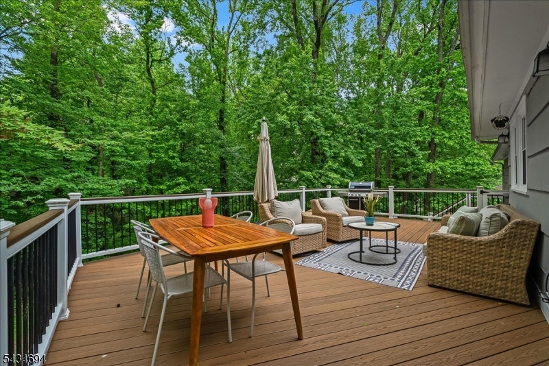 5 Persimmon Way Springfield, NJ 07081 - Photo 20 of 23