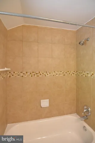 $579,000 | 3723 South Kemper Road, Arlington, VA 22206