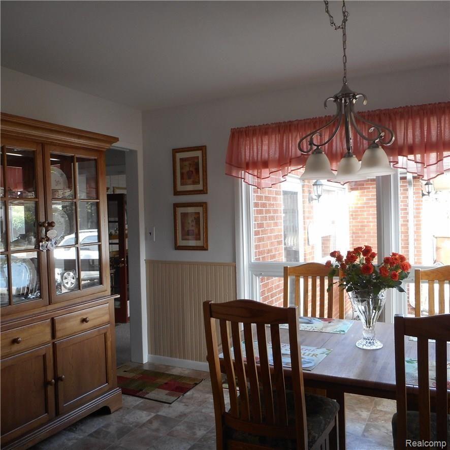 36790 Greenbush Road Wayne, MI 48184 - Photo 26 of 56 DSCN9949.JPG