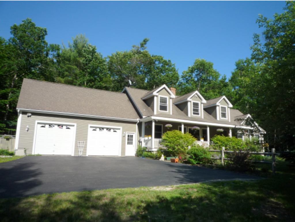 105 Waumbeck Road Wolfeboro, NH 03894 - Photo 1 of 27 Gallery Image 1