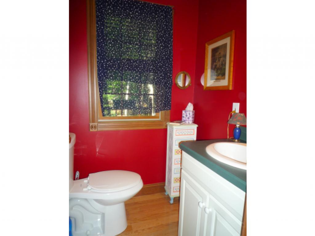 105 Waumbeck Road Wolfeboro, NH 03894 - Photo 27 of 27 Gallery Image 27