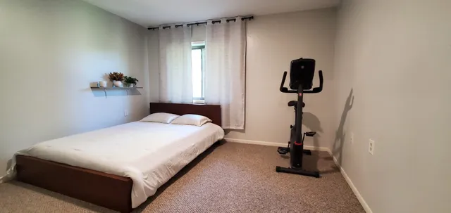 $284,900 | 64 Hawthorne Circle, Unit 64, South Burlington, VT 05403