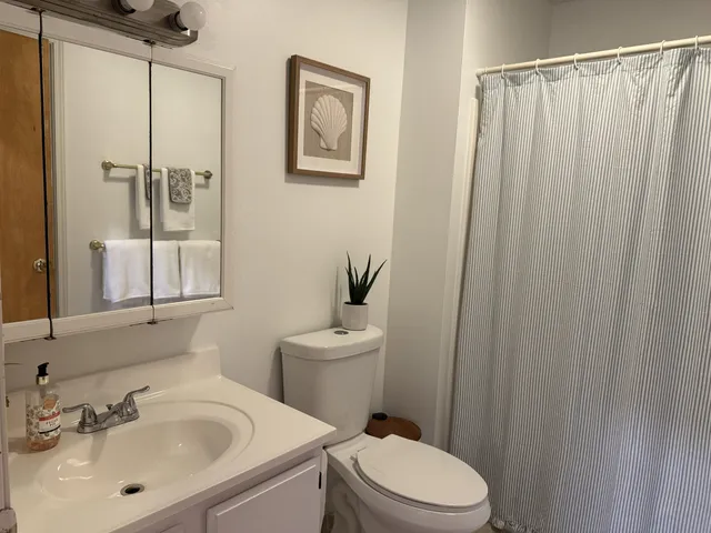 $284,900 | 64 Hawthorne Circle, Unit 64, South Burlington, VT 05403