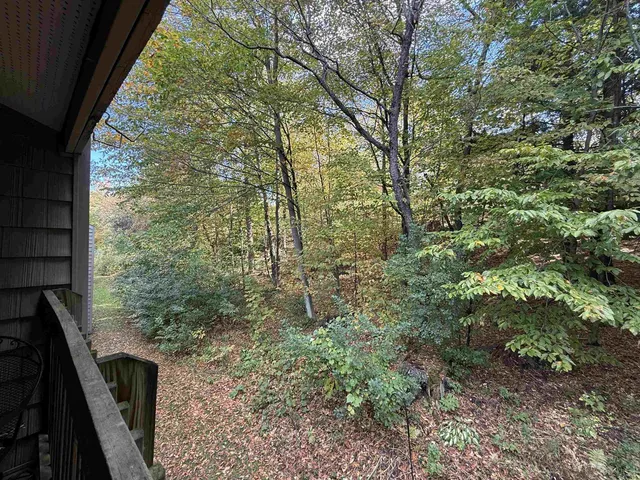 $284,900 | 64 Hawthorne Circle, Unit 64, South Burlington, VT 05403