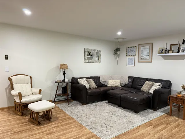 $284,900 | 64 Hawthorne Circle, Unit 64, South Burlington, VT 05403