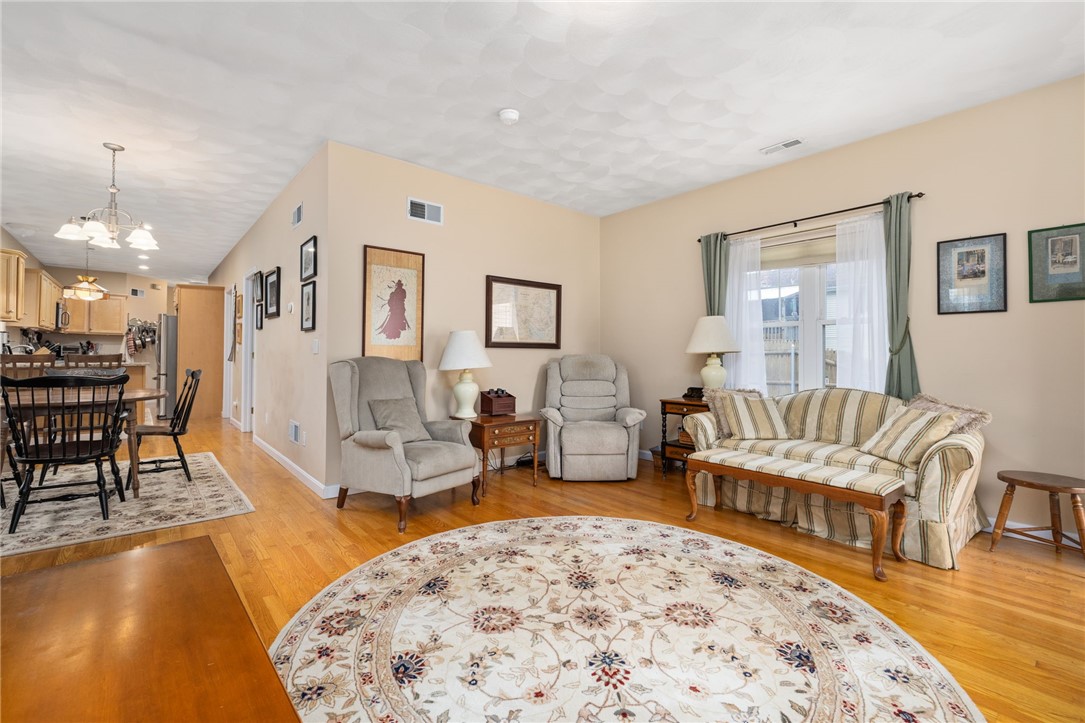 297 Ives Road Warwick, RI 02818 - Photo 10 of 41