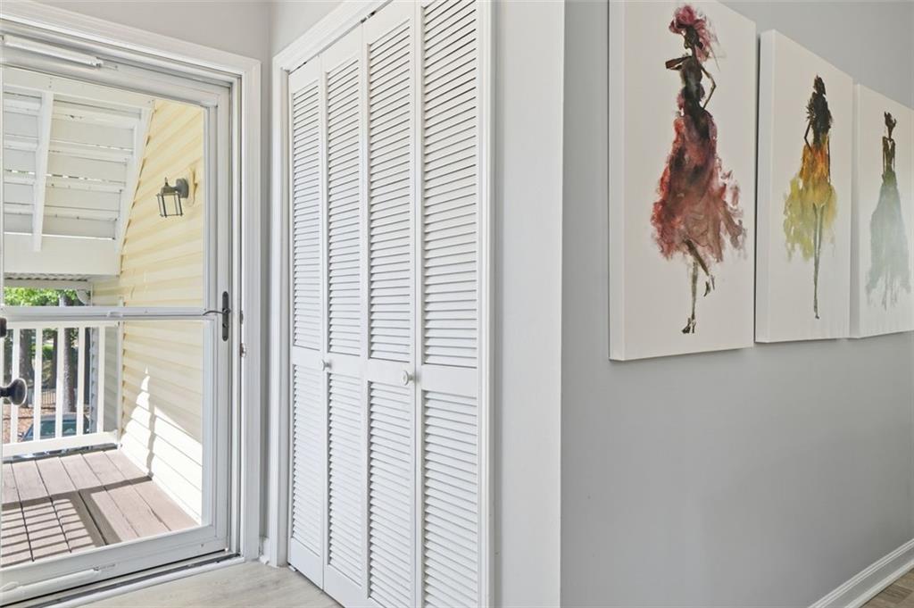 831 Sentinel Ridge Marietta, GA 30064 - Photo 2 of 17