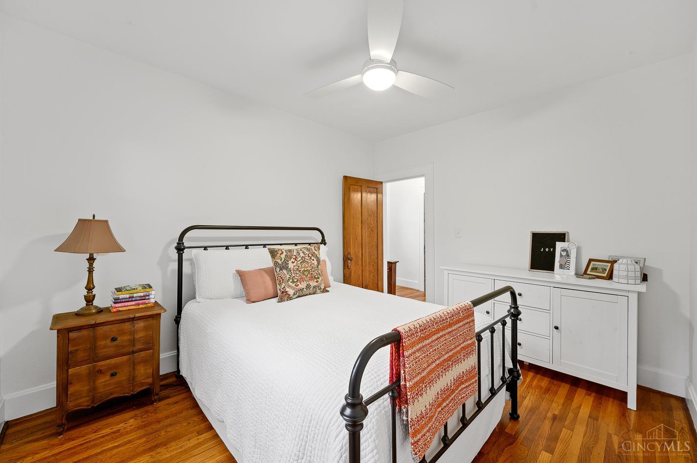 5806 Montgomery Road Cincinnati, OH 45212 - Photo 22 of 36