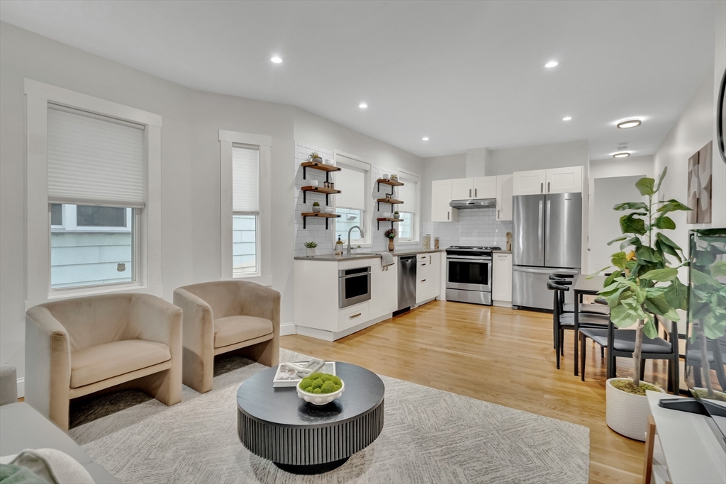 26 Hardwick Street, Unit 1 Cambridge, MA 02141 - Photo 1 of 29