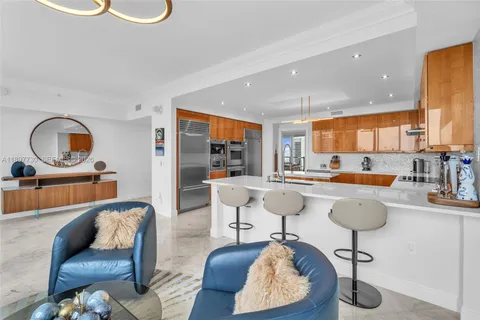$2,395,000 | 333 Las Olas Way, Unit 3706, Fort Lauderdale, FL 33301