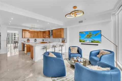 $2,395,000 | 333 Las Olas Way, Unit 3706, Fort Lauderdale, FL 33301