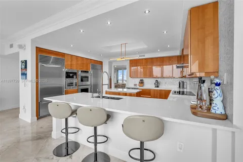 $2,395,000 | 333 Las Olas Way, Unit 3706, Fort Lauderdale, FL 33301