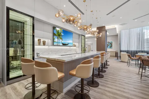 $2,395,000 | 333 Las Olas Way, Unit 3706, Fort Lauderdale, FL 33301