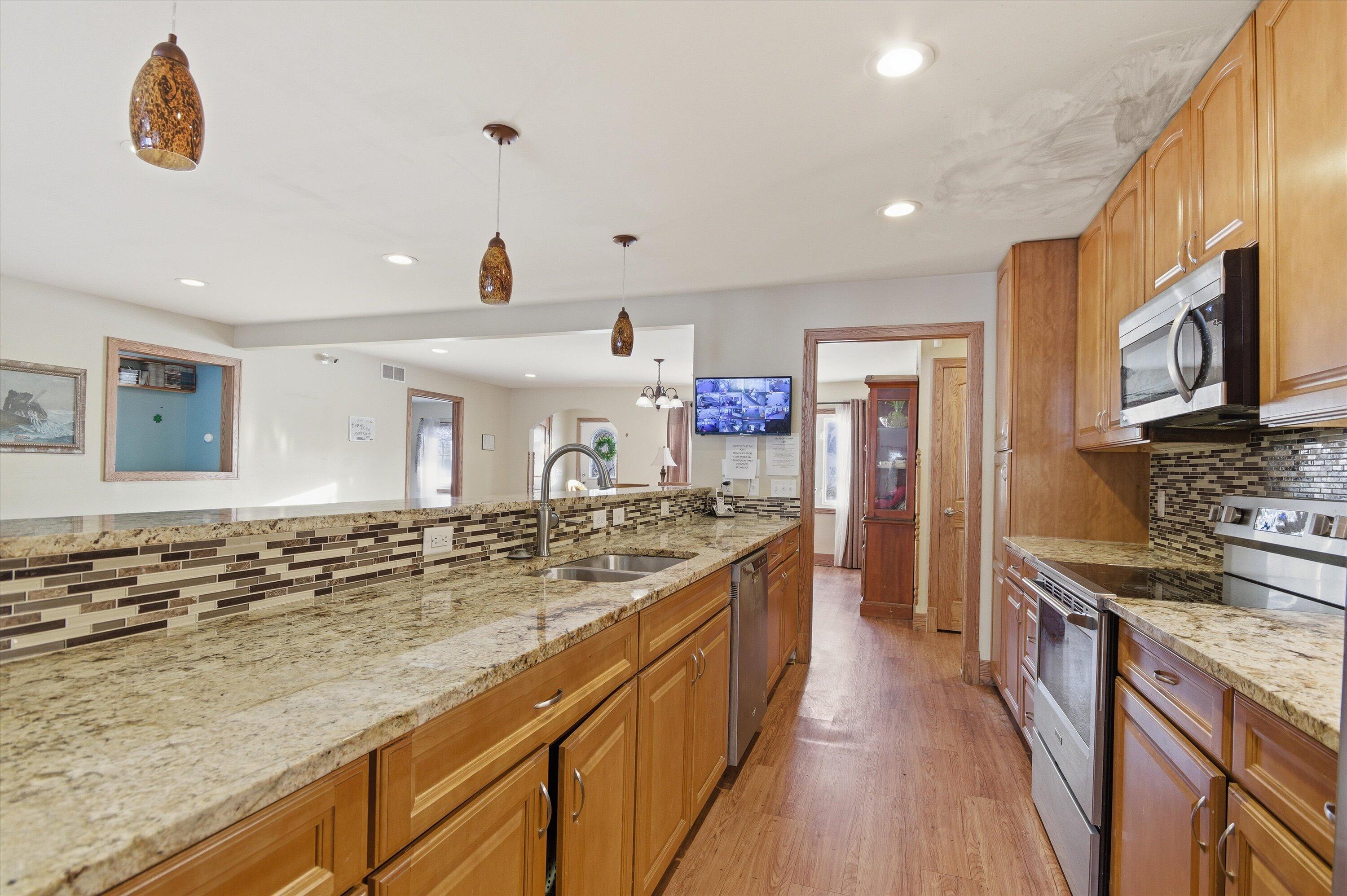 5272 West Liberty Road Ann Arbor, MI 48103 - Photo 13 of 46 33-33