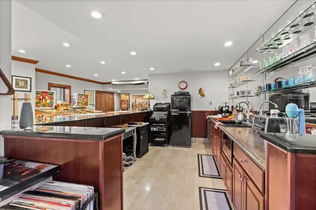 $1,900,000 | 9500 Church Road, Barrington, IL 60010