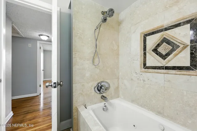 $275,000 | 6552 Shady Oak Drive, Jacksonville, FL 32277