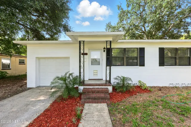 $275,000 | 6552 Shady Oak Drive, Jacksonville, FL 32277