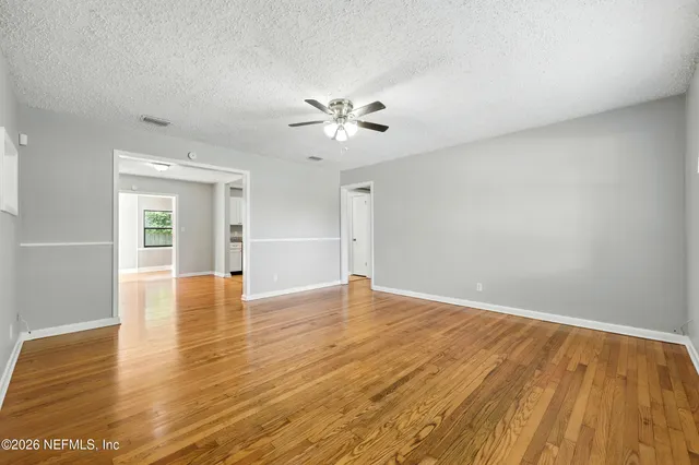 $275,000 | 6552 Shady Oak Drive, Jacksonville, FL 32277