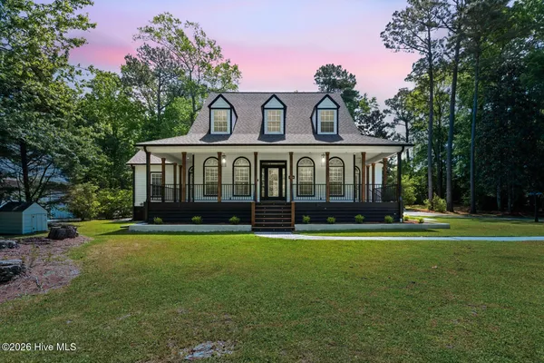 $695,000 | 108 Canvasback Point, Hampstead, NC 28443