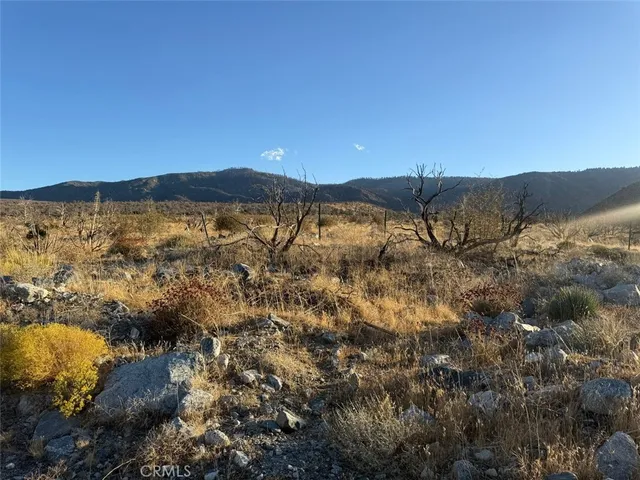 $250,000 | 28401 E 263rd Street East, Llano, CA 93544