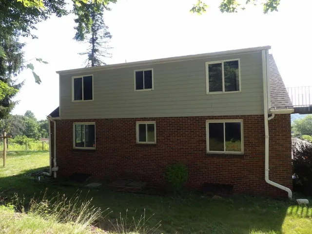 $76,150 | 7477 Big Beaver Boulevard, Wampum, PA 16157