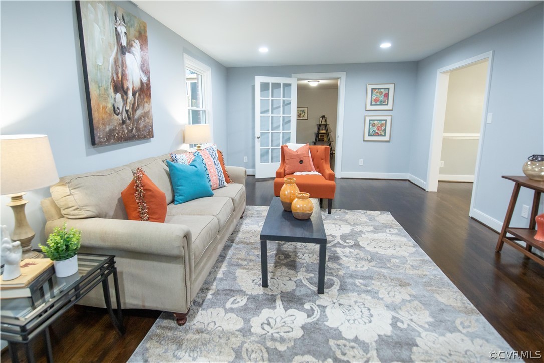 8530 Cherokee Road Richmond, VA 23235 - Photo 10 of 40 a living room with furniture and wooden floor