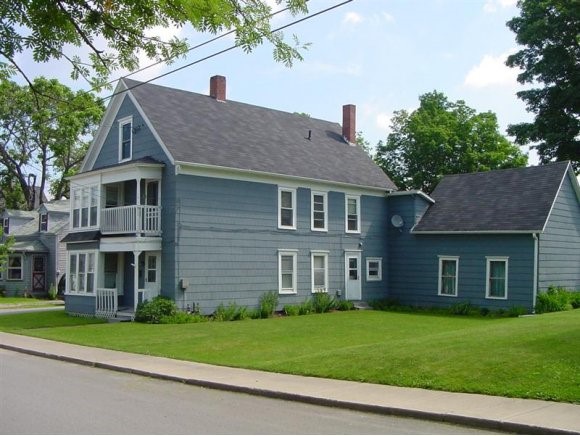 71 Spring Street Newport, VT 05855 - Photo 1 of 1 Gallery Image 1