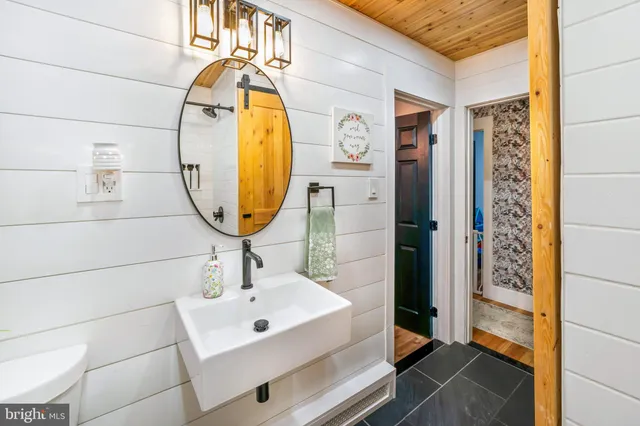 $300,000 | 1190 Cattell Road, Wenonah, NJ 08090