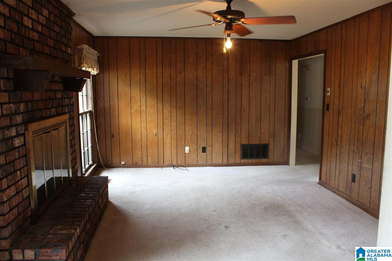 811 Woodridge Road Bessemer, AL 35022 - Photo 11 of 33