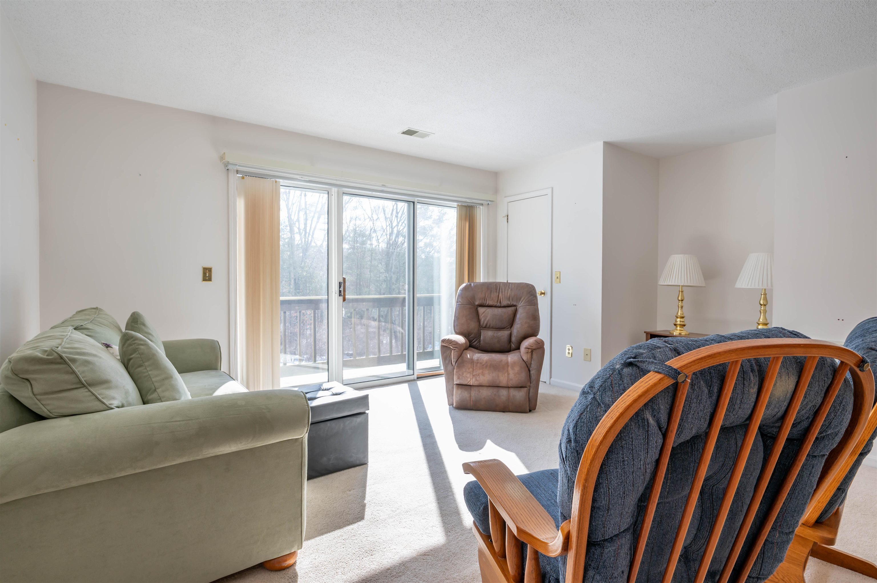 35 Middlesex Road Merrimack, NH 03054 - Photo 9 of 26