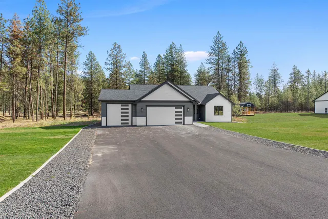 $699,900 | 6563 Kate Drive, Nine Mile Falls, WA 99026