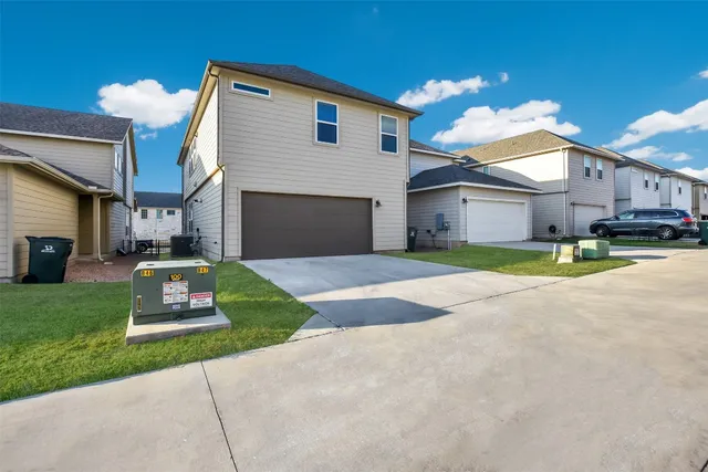 $2,500 | 304 Delaware Mountains Terrace, Dripping Springs, TX 78620