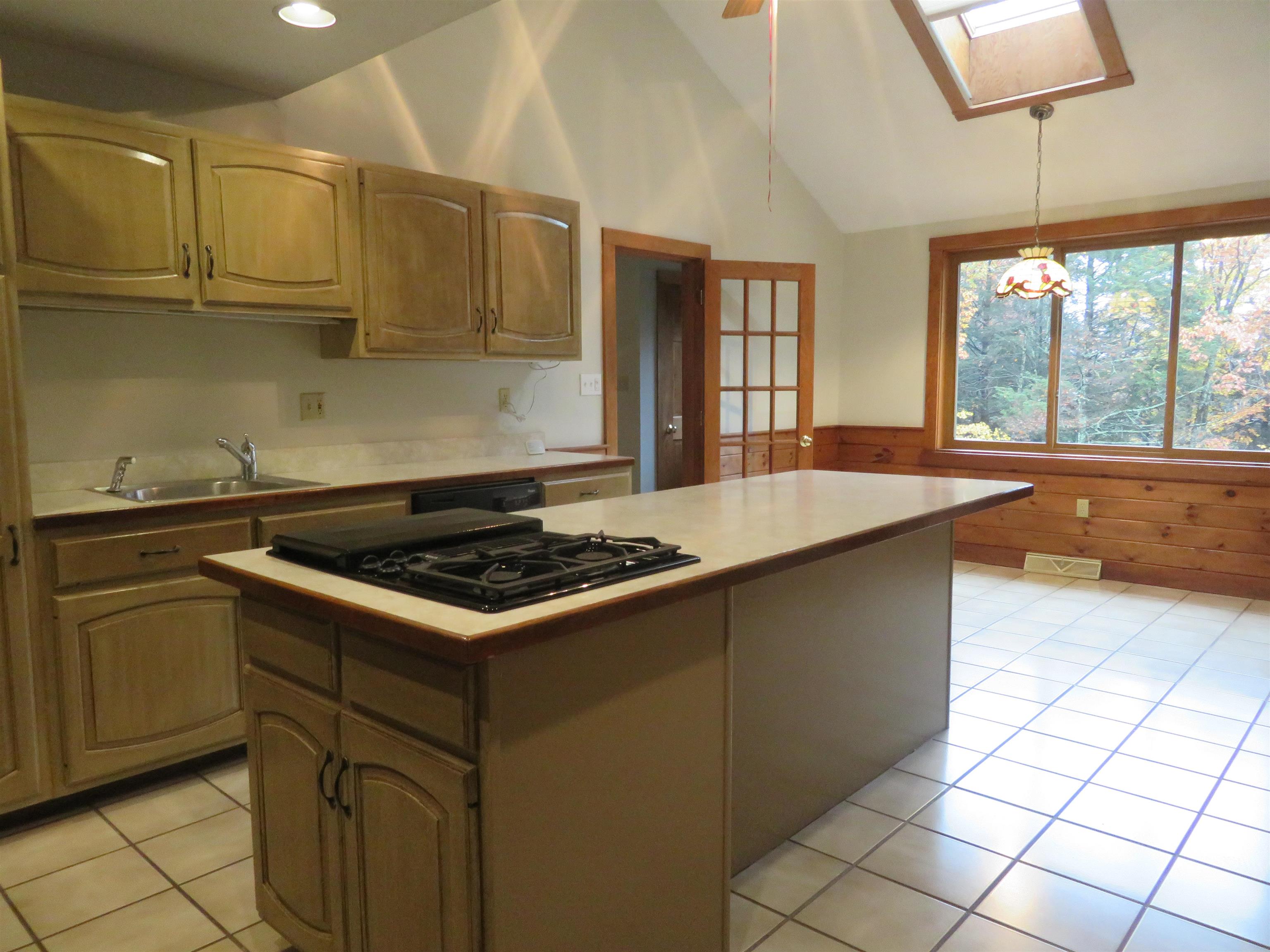 83 Old Center Road Deerfield, NH 03037 - Photo 13 of 40