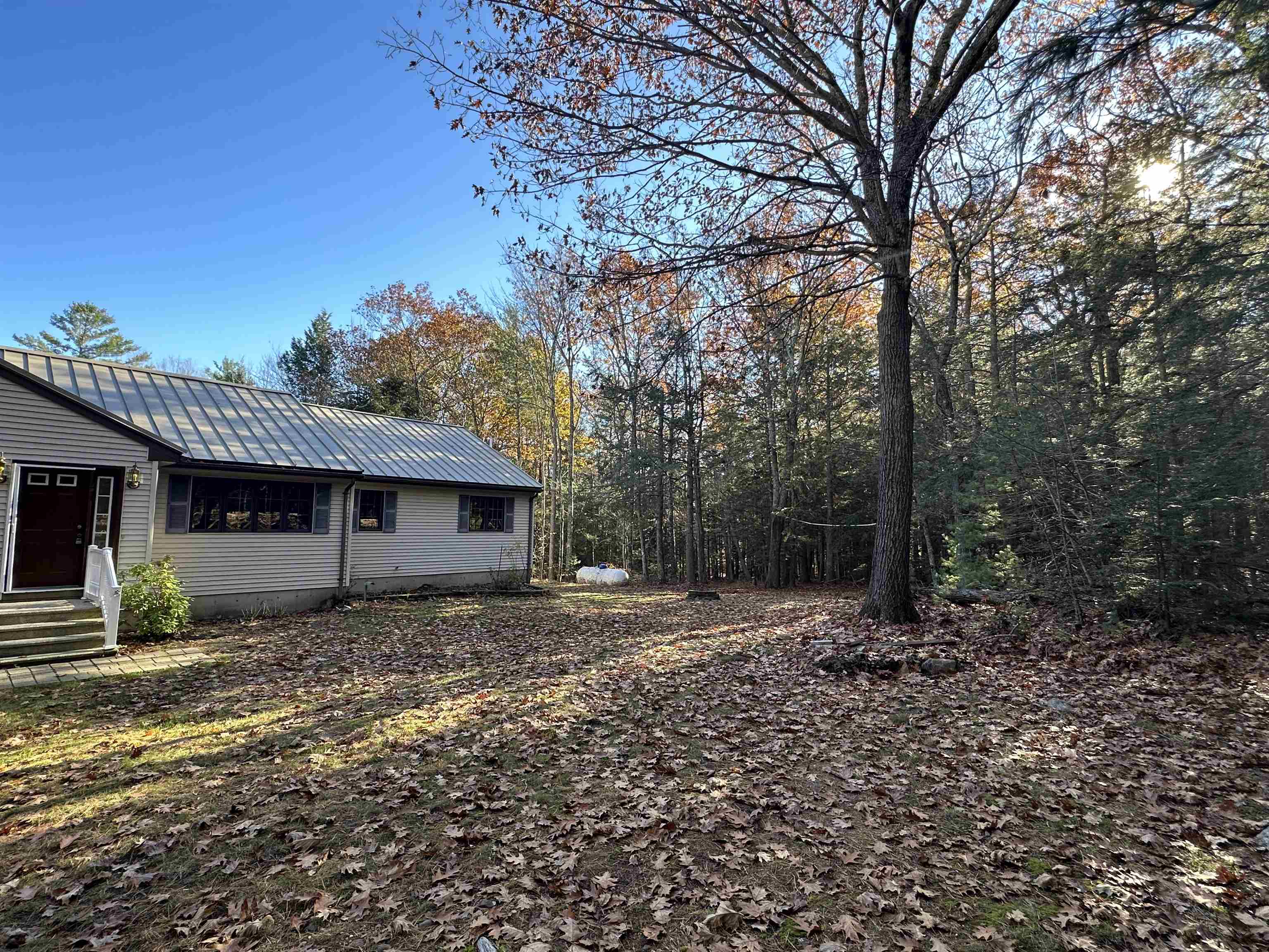 83 Old Center Road Deerfield, NH 03037 - Photo 3 of 40