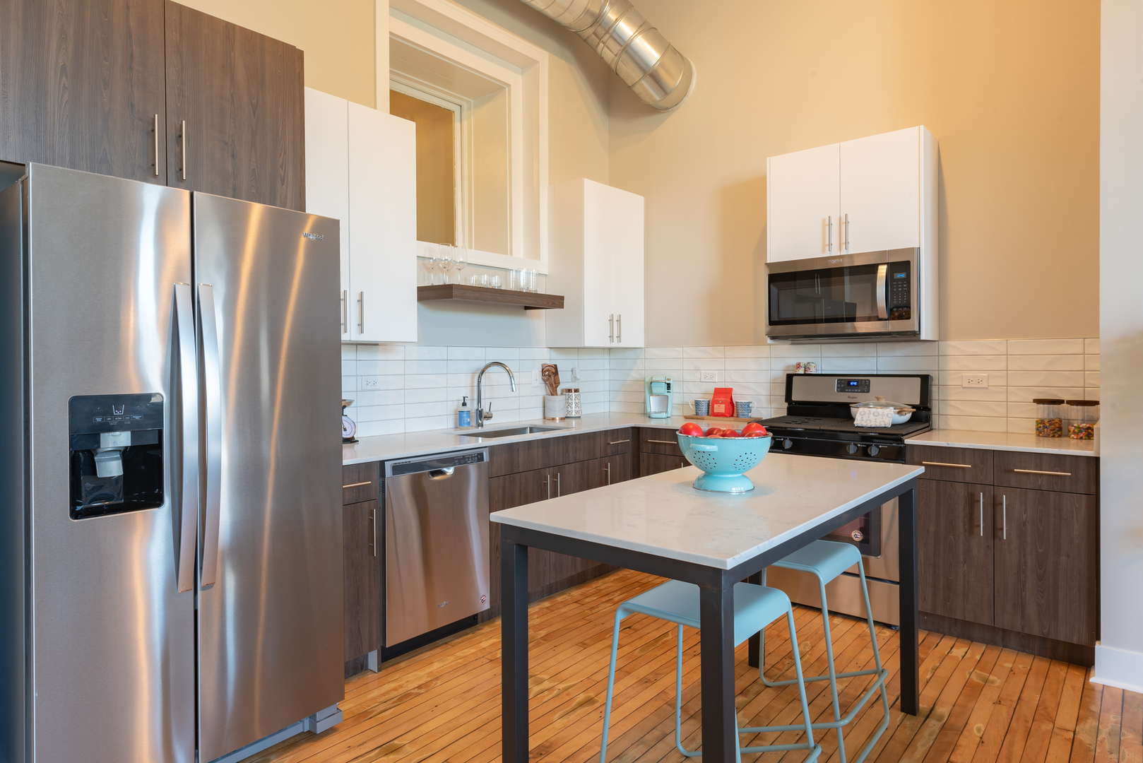 Undisclosed Address Chicago, IL 60640 - Photo 3 of 13