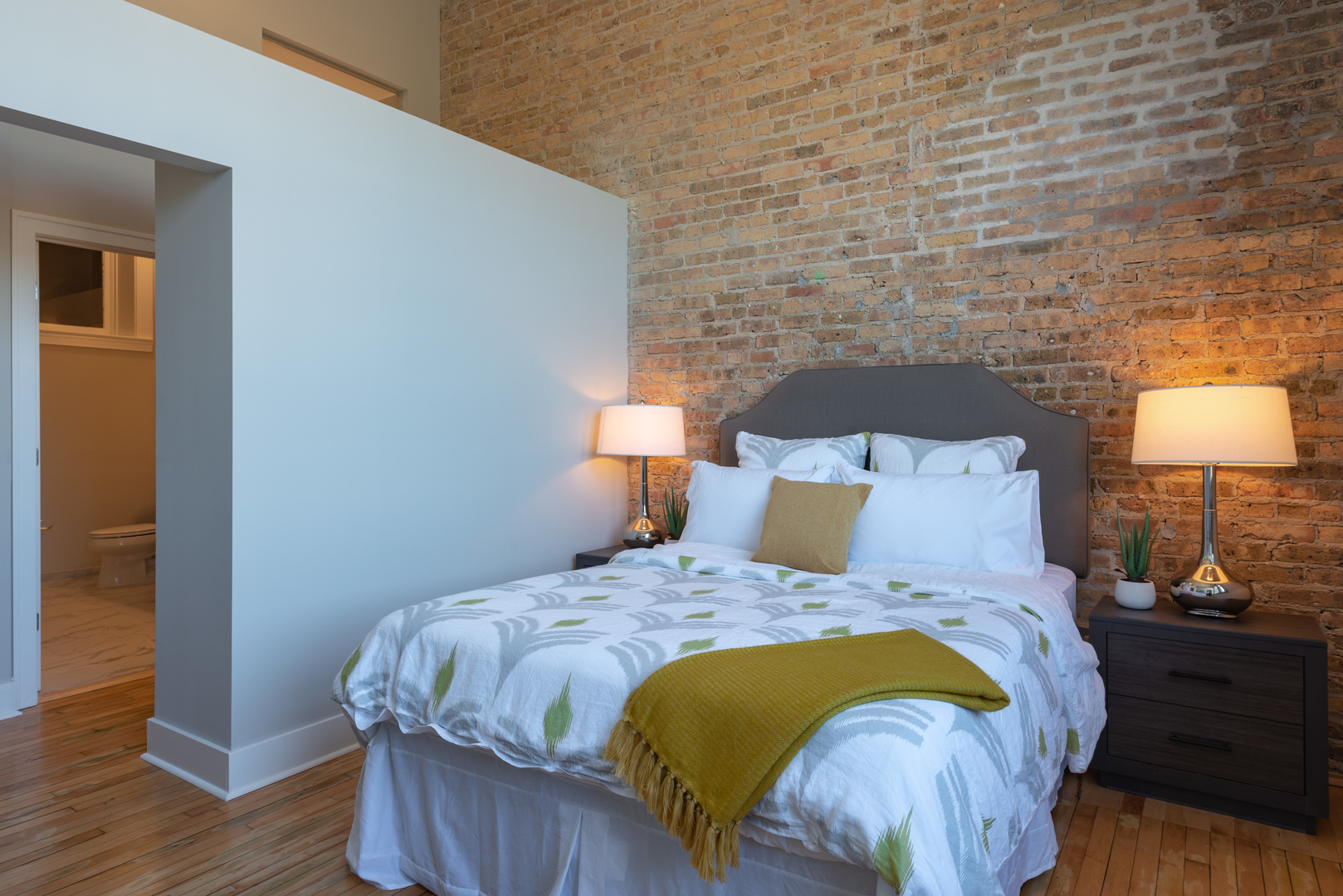 Undisclosed Address Chicago, IL 60640 - Photo 5 of 13