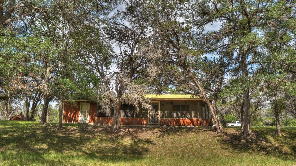 154 Weston Road Leakey, TX 78873 - Photo 1 of 37 Main View