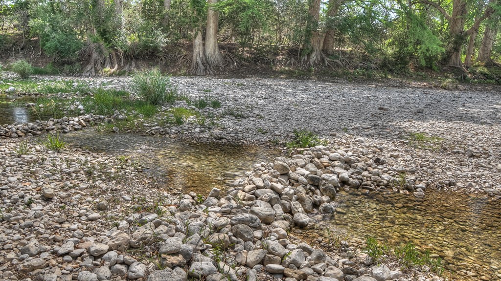 154 Weston Road Leakey, TX 78873 - Photo 29 of 37