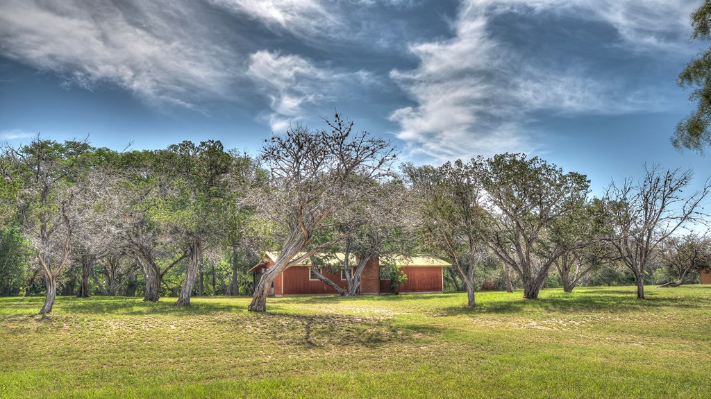 154 Weston Road Leakey, TX 78873 - Photo 37 of 37