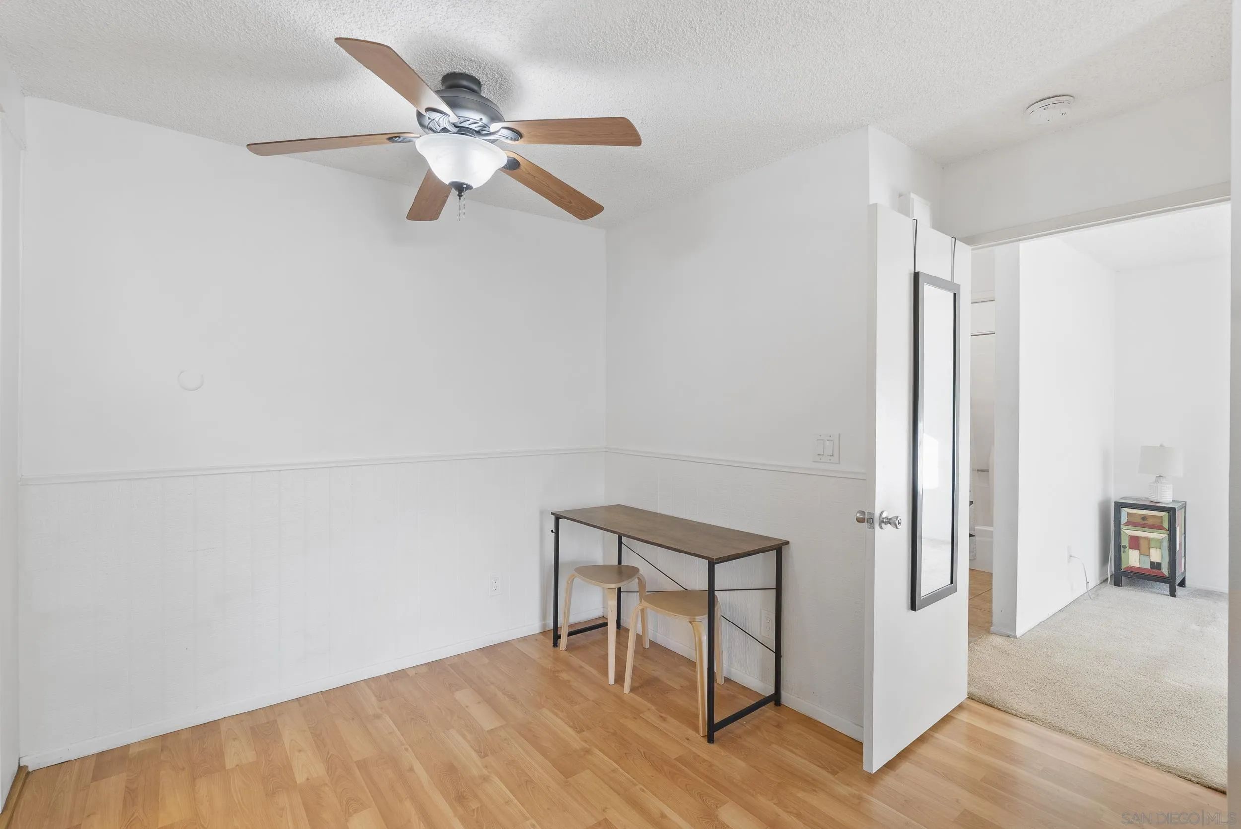 5978 Rancho Mission Road, Unit 274 San Diego, CA 92108 - Photo 13 of 23 a view of an empty room