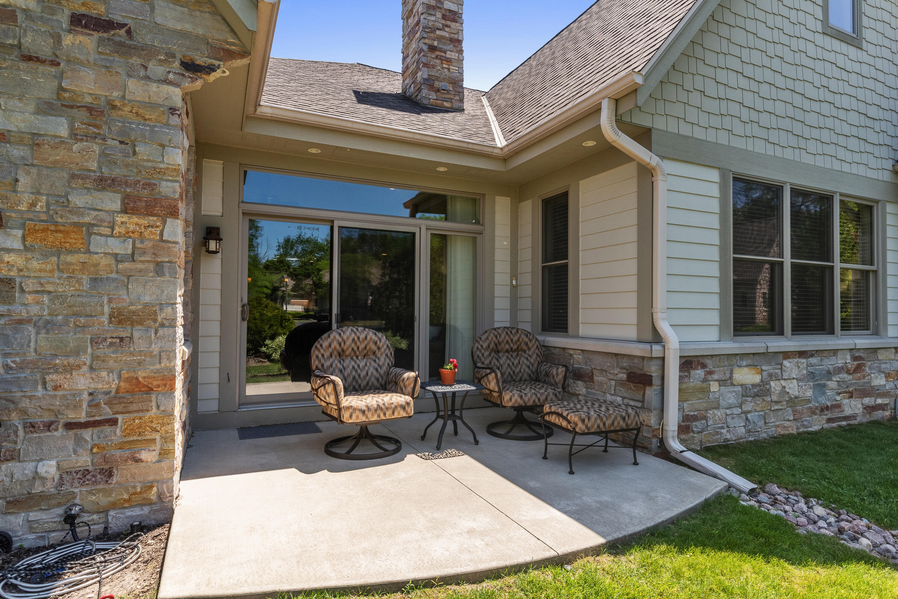 N73-w13623 Claas Road, Unit R4 Menomonee Falls, WI 53051 - Photo 37 of 42 Patio