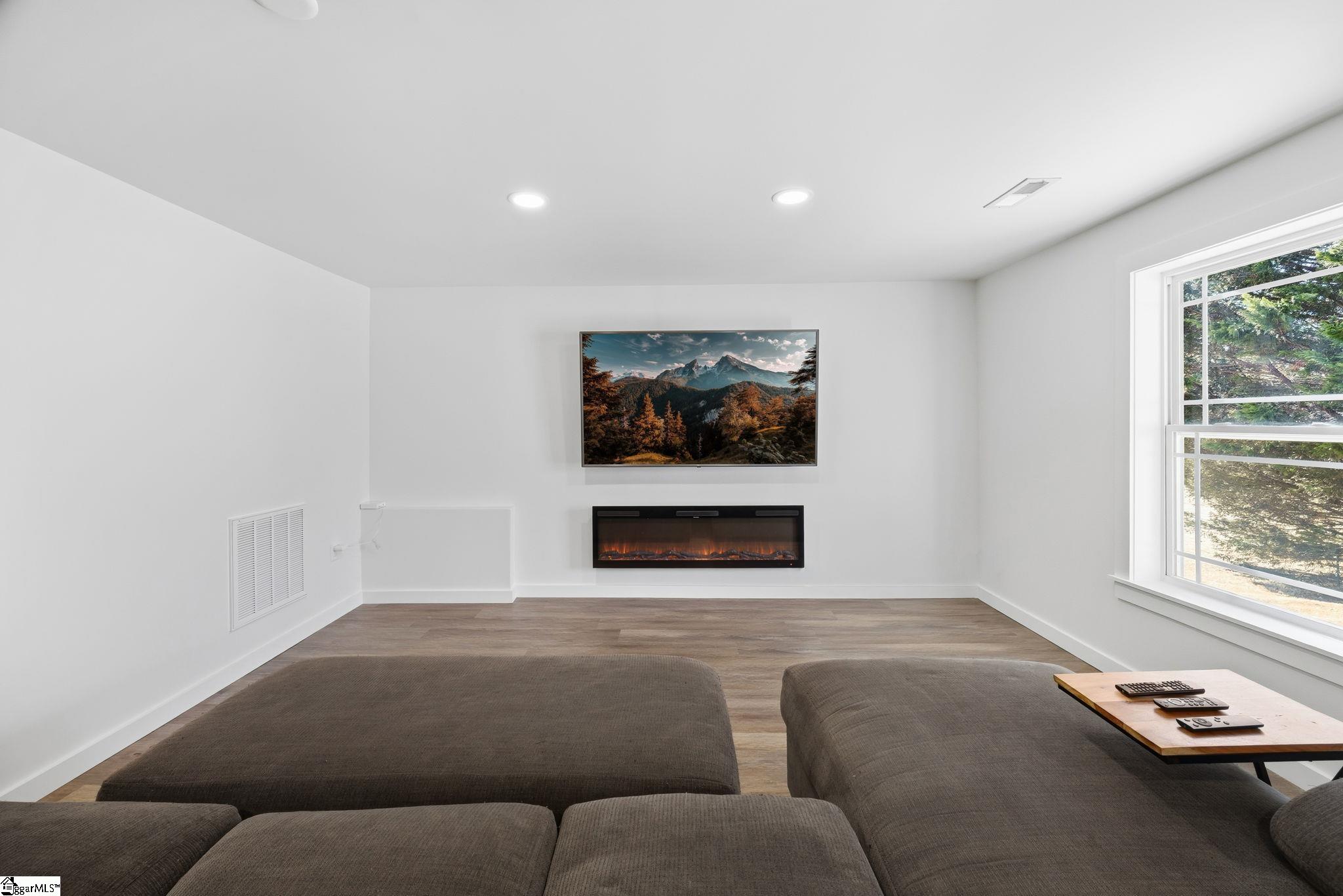 2 Paris Road Taylors, SC 29687 - Photo 39 of 50