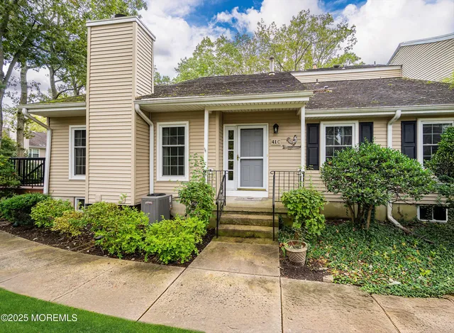 $599,000 | 41 Poplar Court, Unit C, Brielle, NJ 08730